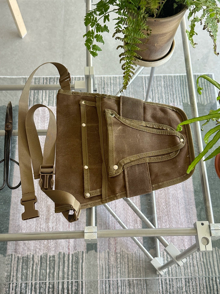 Waxed Canvas Garden Tool Belt – Premium Gardening Tool Organizer with Multi-Pocket Waist Pouch